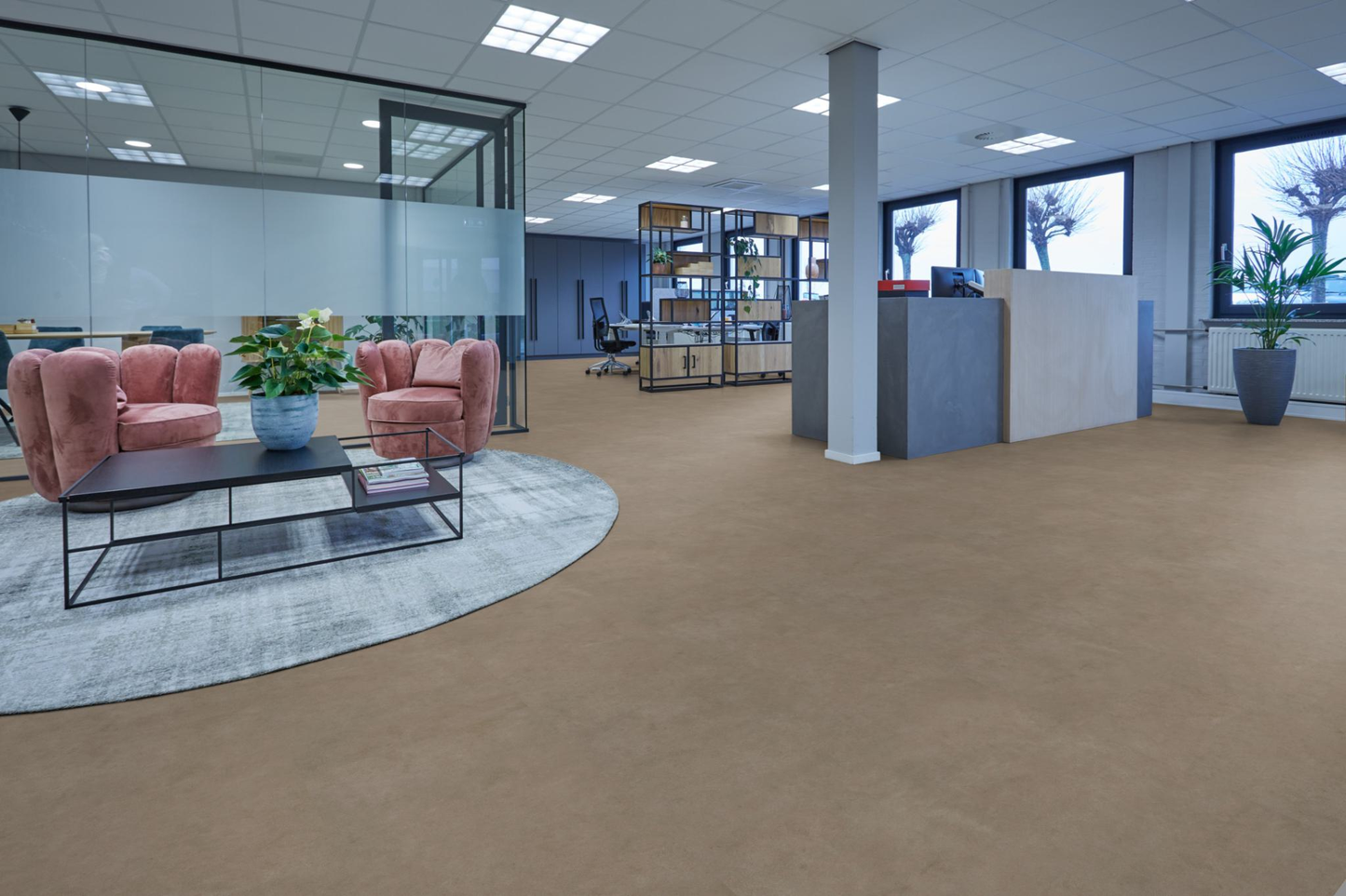 P525 click SRC taupe