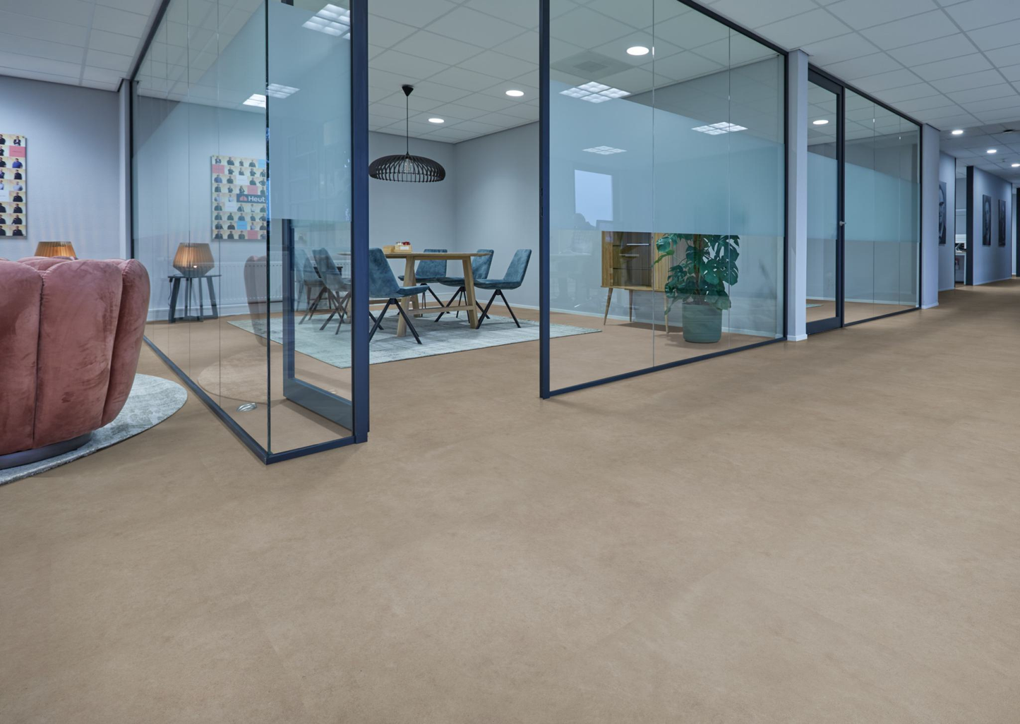 P529 loose lay light grey