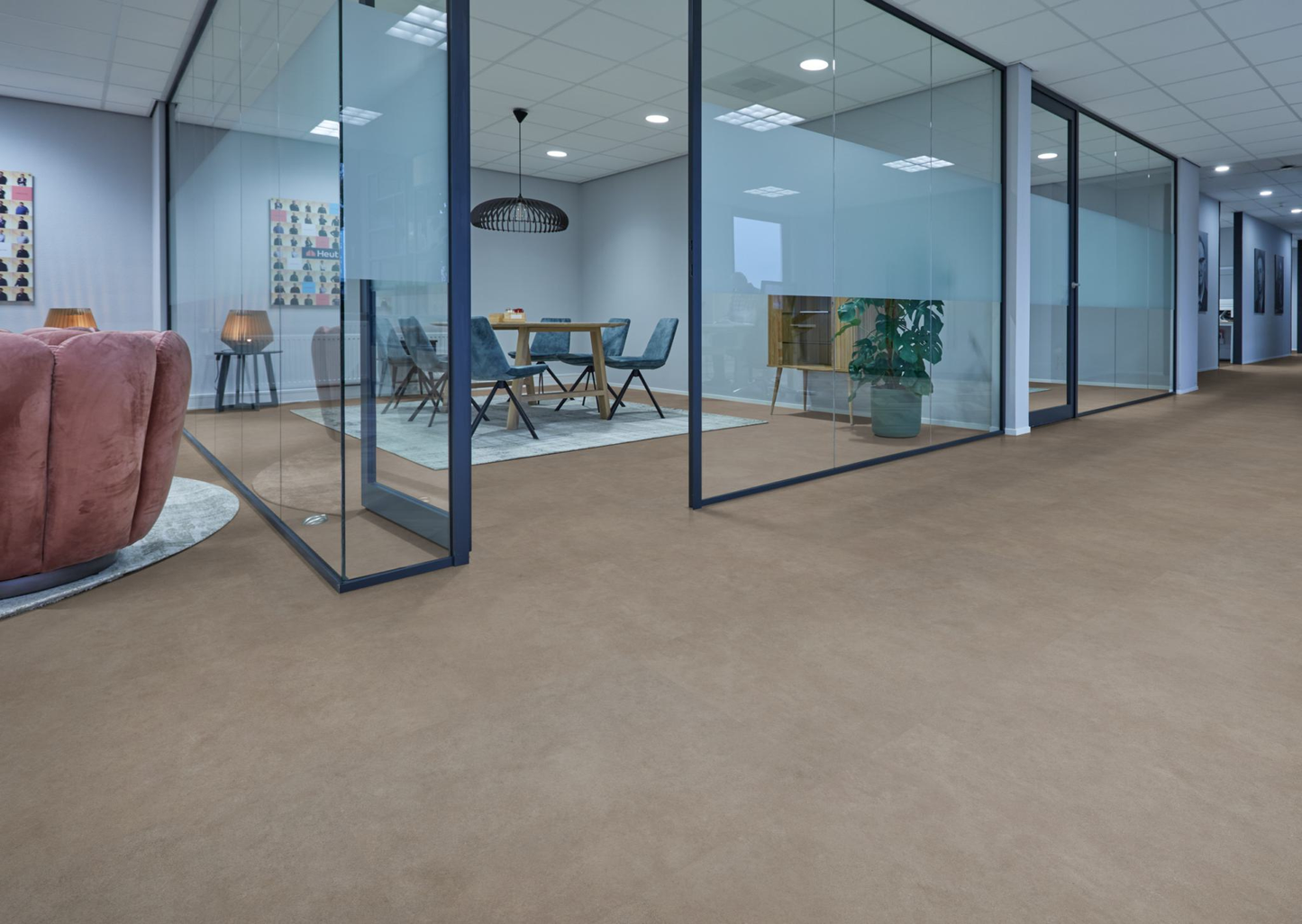 P529 loose lay warm grey