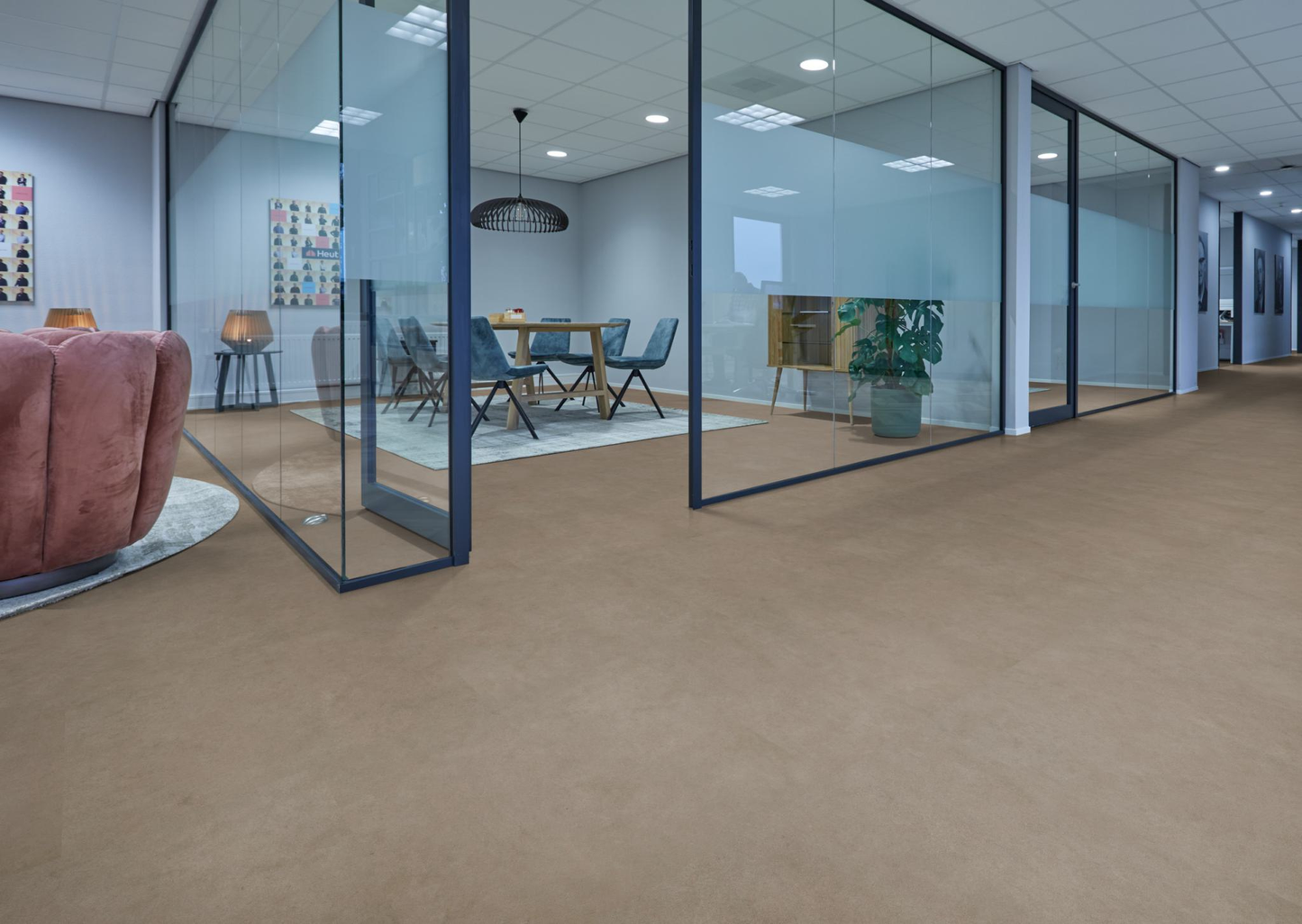 P529 loose lay taupe