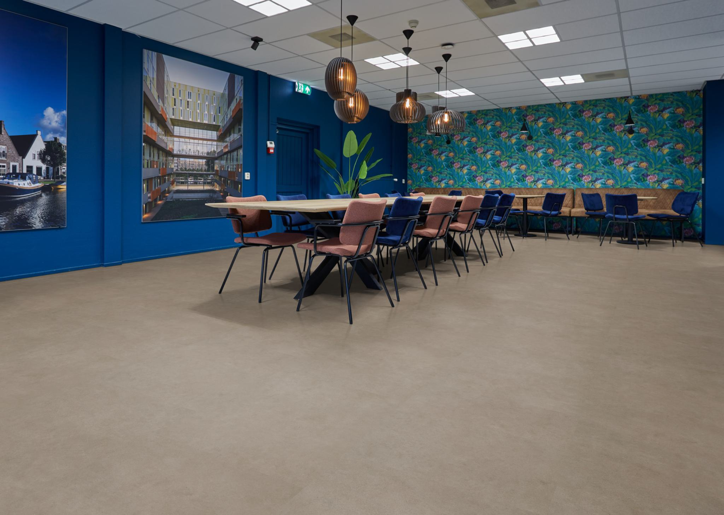 P529 loose lay taupe