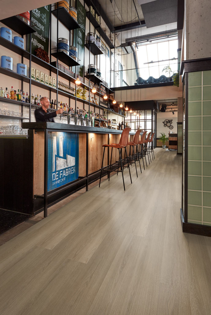 P515 click SRC dark oak