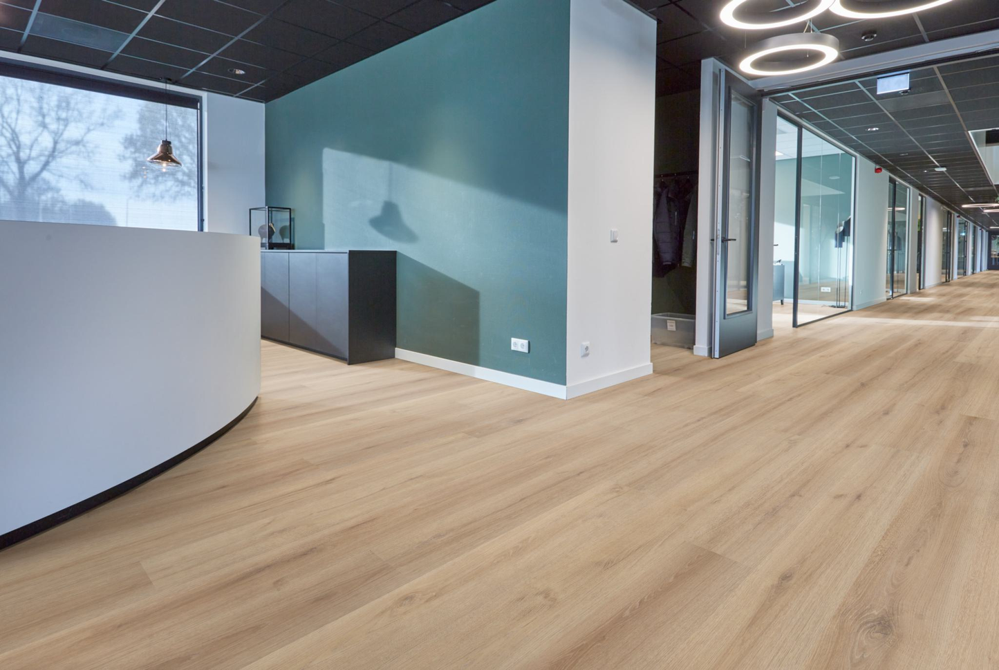 P535 click SRC light brown