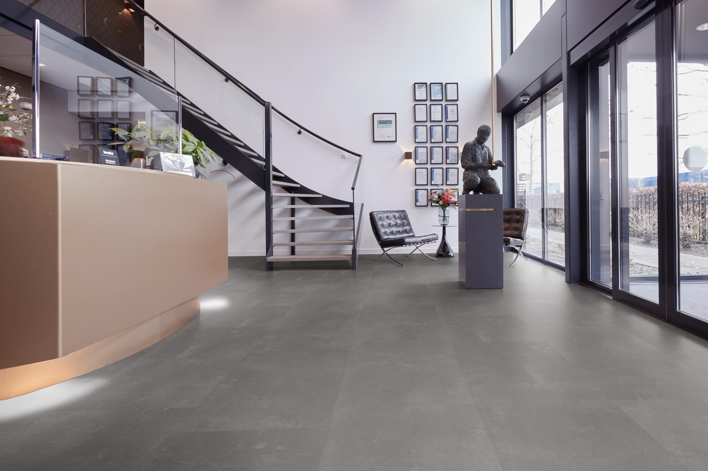 P300 dryback dark grey