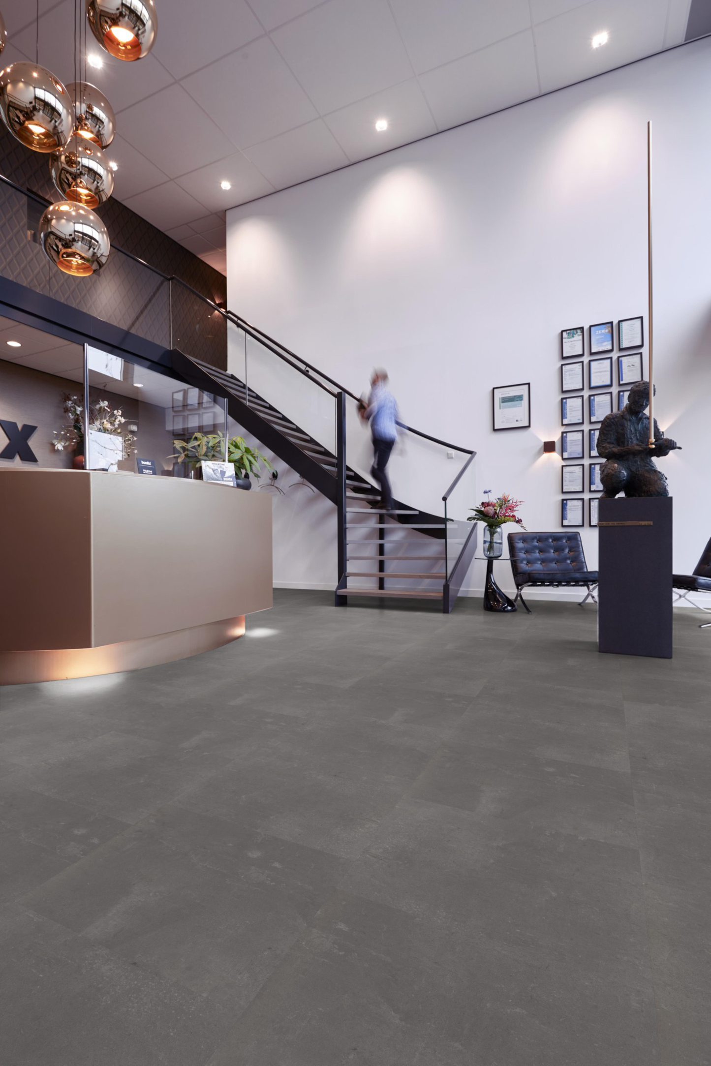 P300 dryback dark grey