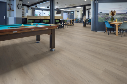 P410 dryback light oak