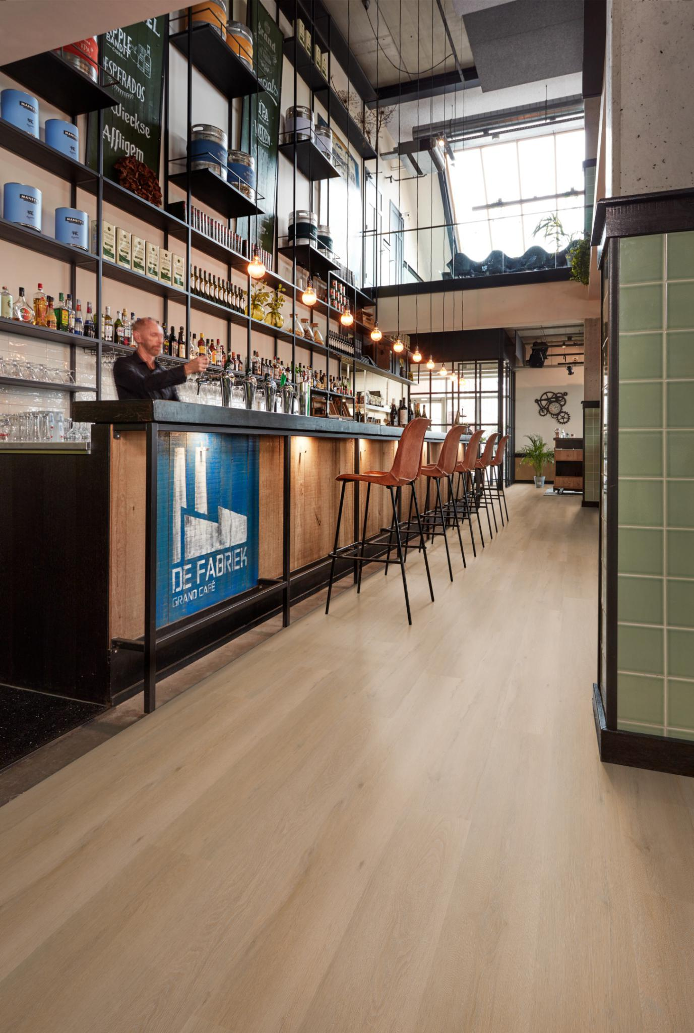 P410 dryback warm oak