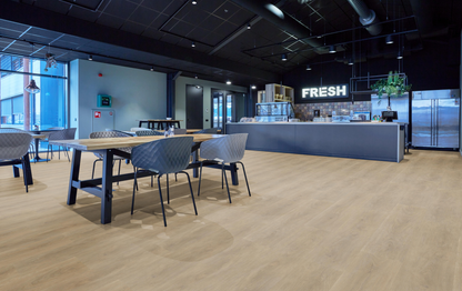 P435 click SRC natural oak