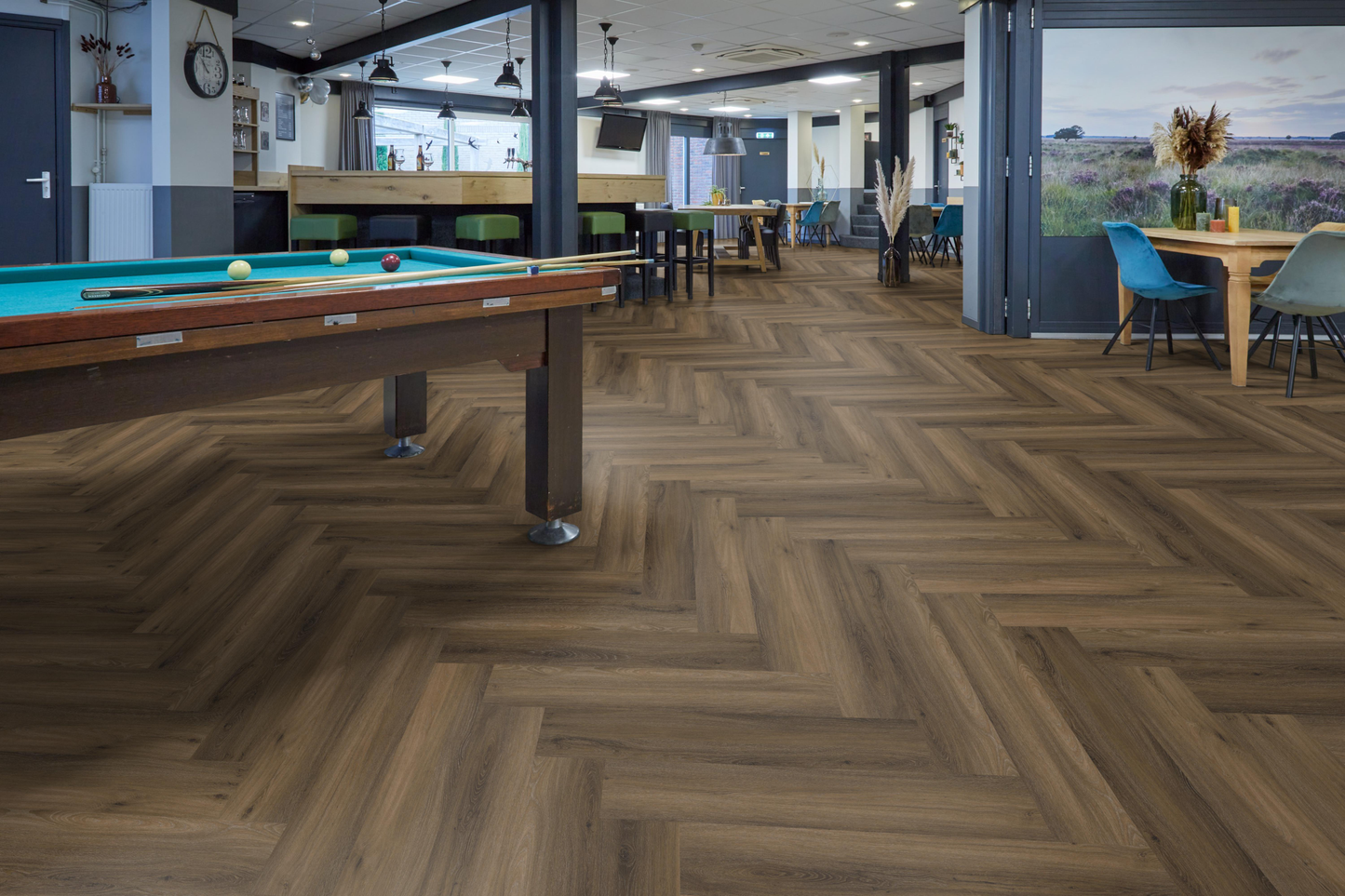 P605 visgraat click SRC warm brown