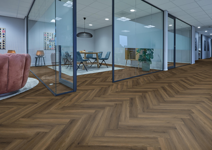 P605 visgraat click SRC warm brown