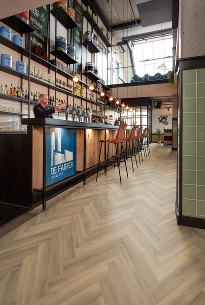 P605 visgraat click SRC natural