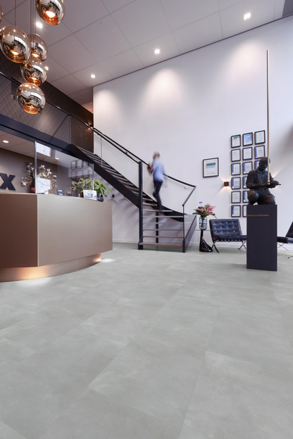 P325 click SRC light grey