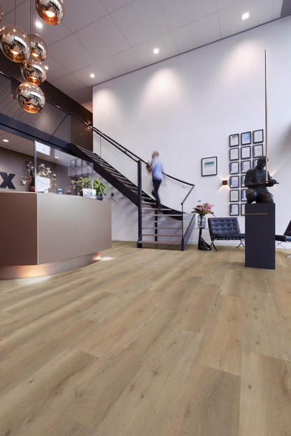 P415 click SRC natural oak