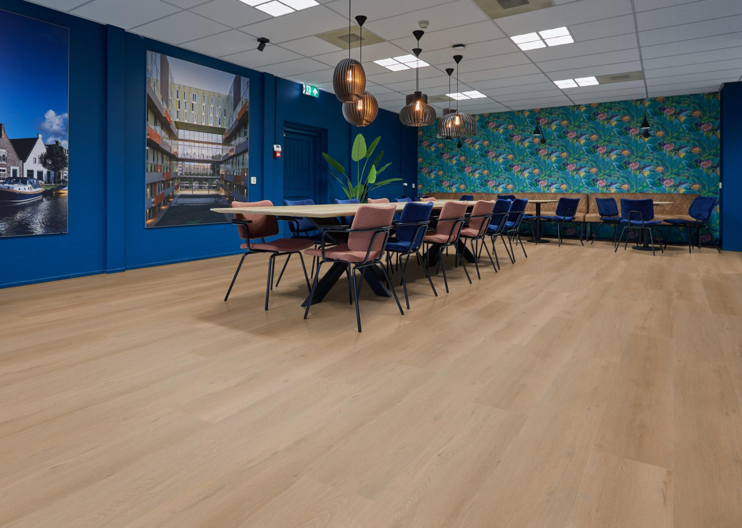 P415 click SRC warm oak