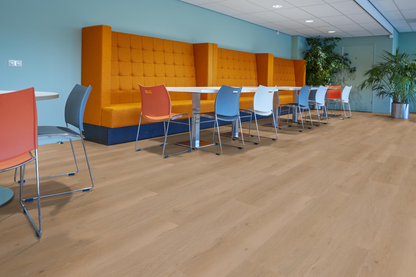 P415 click SRC warm oak