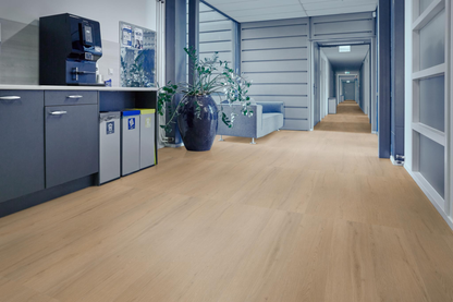 P465 click natural oak