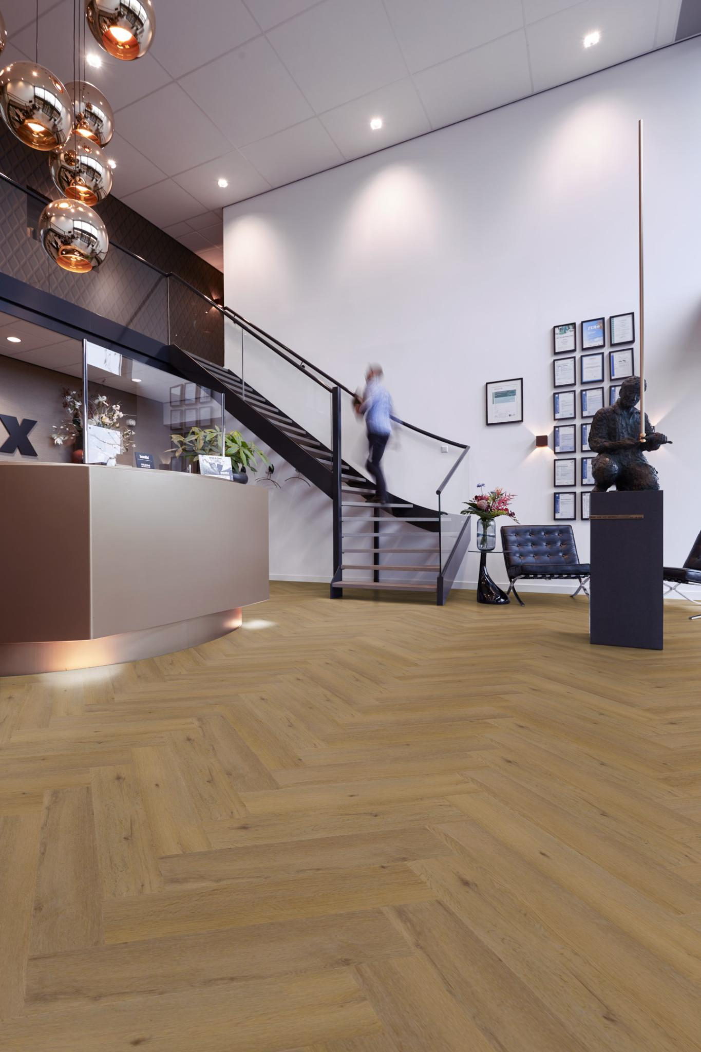 P610 visgraat dryback dark oak