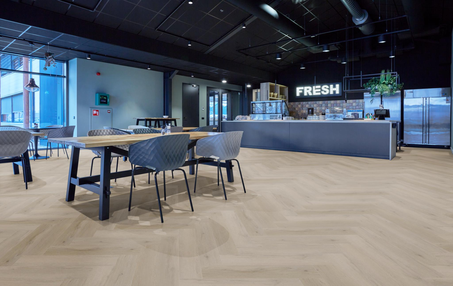 P615 visgraat click SRC light oak