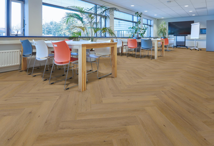 P615 visgraat click SRC dark oak