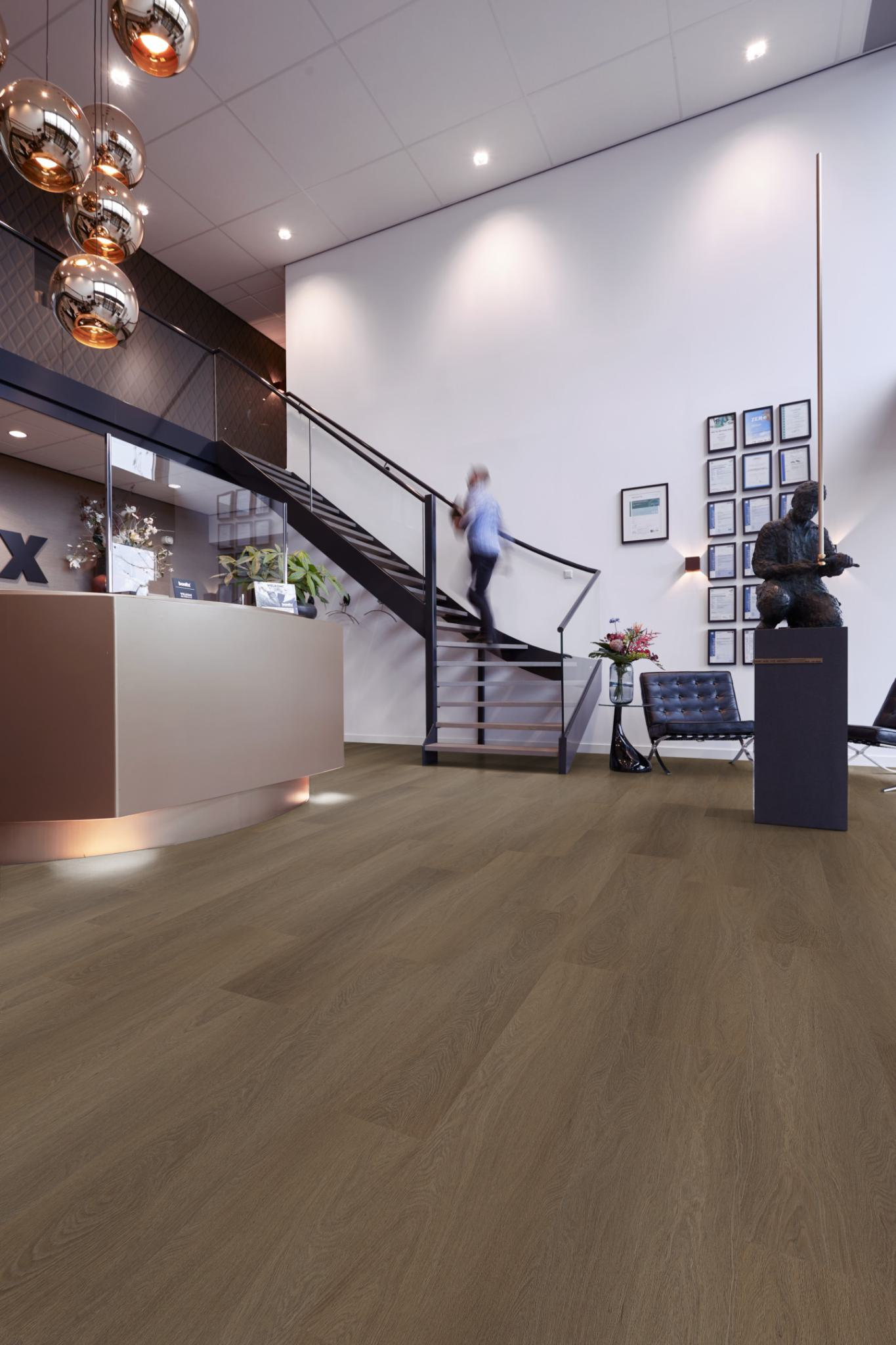 P425 click SRC brown