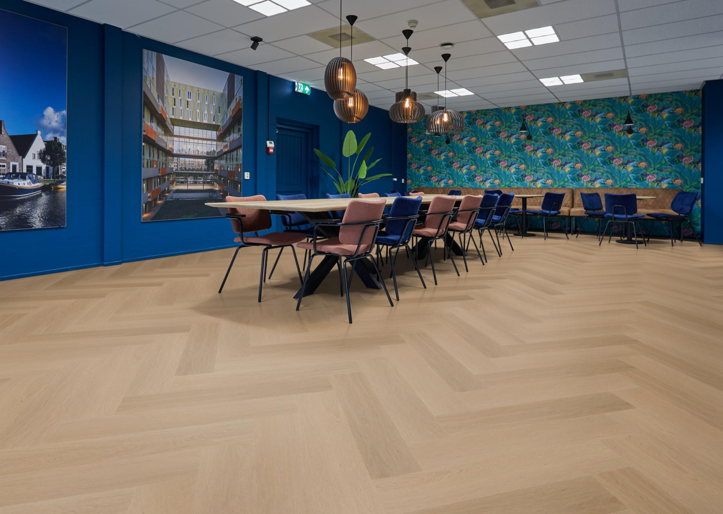 P625 visgraat click SRC dark oak