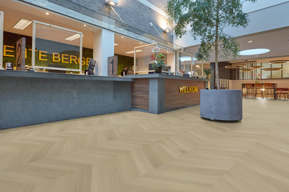 P623 hongaarse punt dryback natural oak