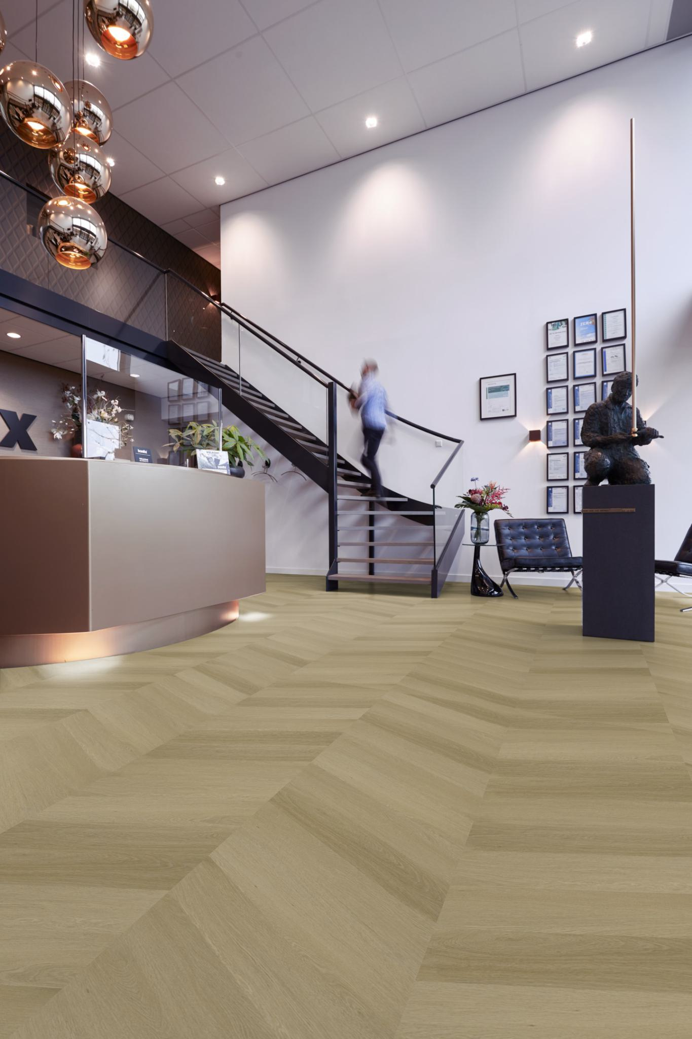 P623 hongaarse punt dryback warm oak