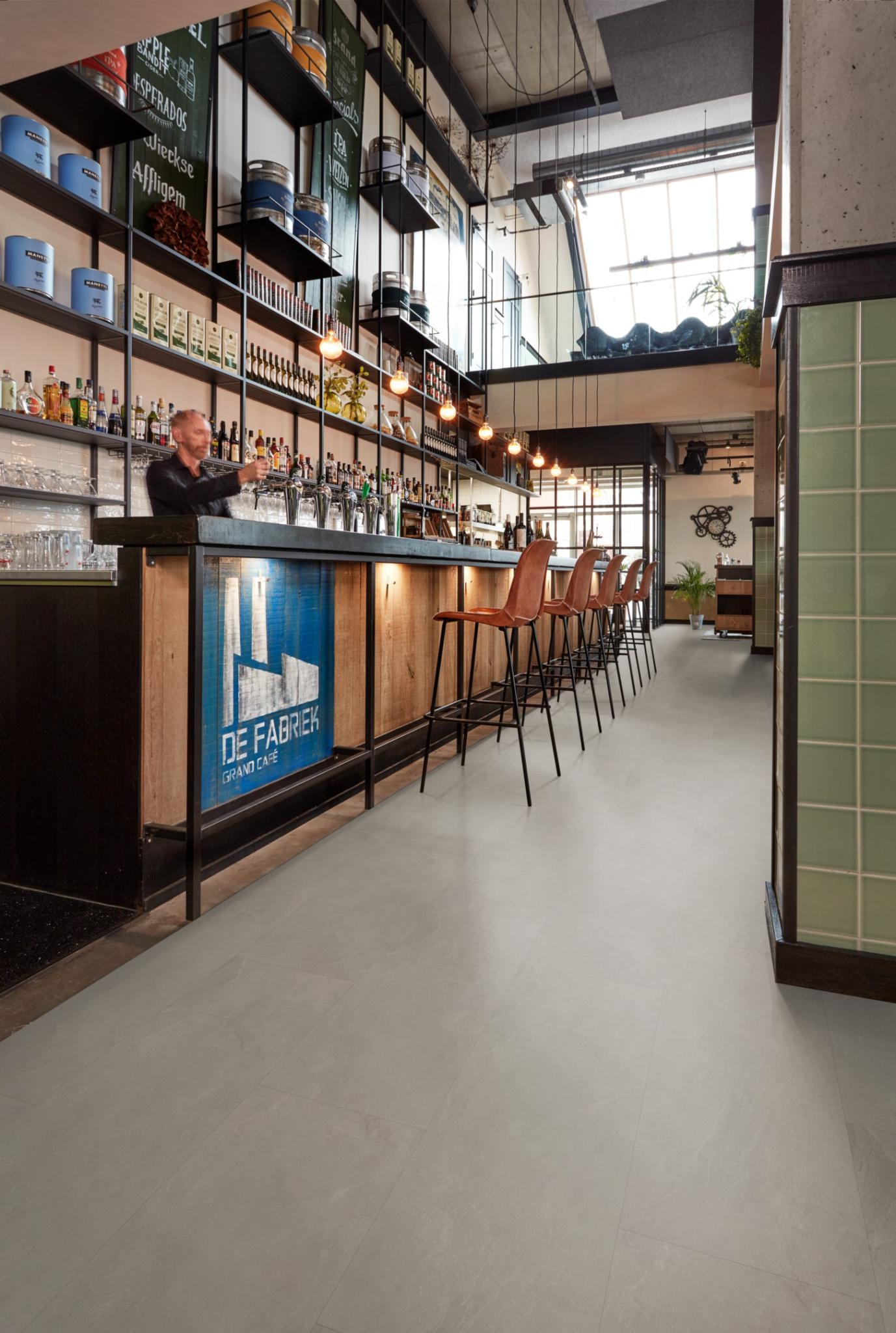 P360 dryback warm grey