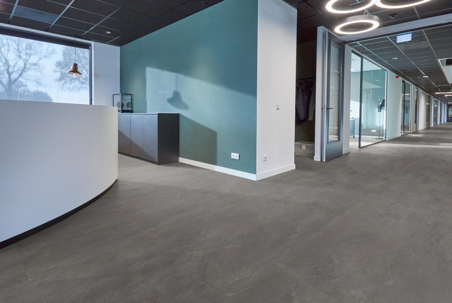 P361 XL dryback dark grey