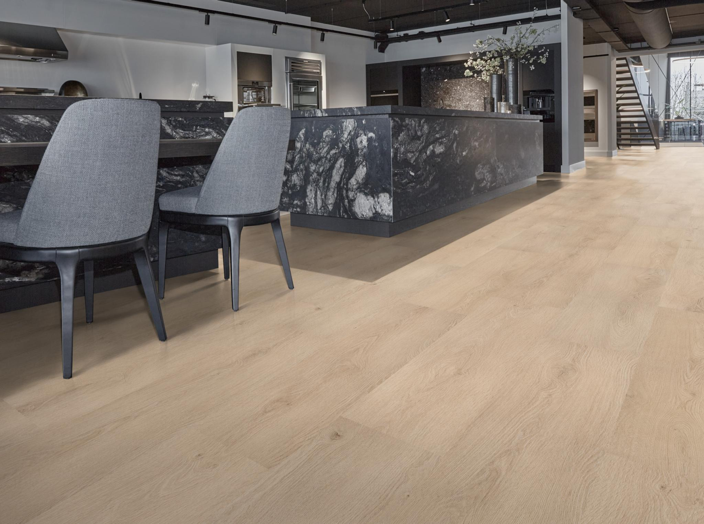 P505 click SRC light oak