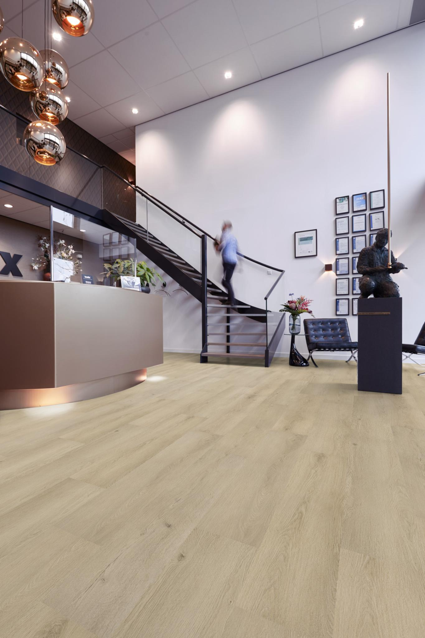 P509 loose lay warm oak