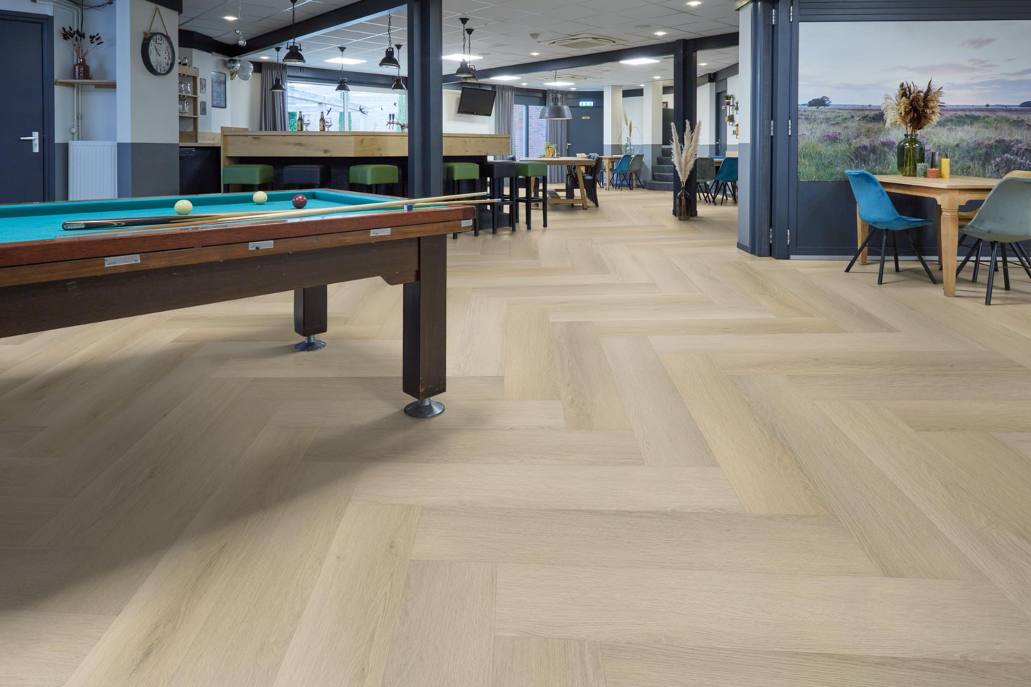 P705 visgraat click SRC light oak