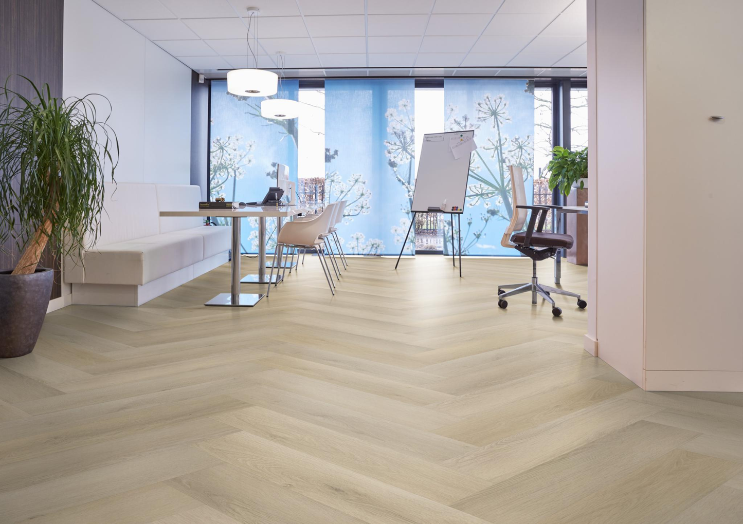 P705 visgraat click SRC light oak