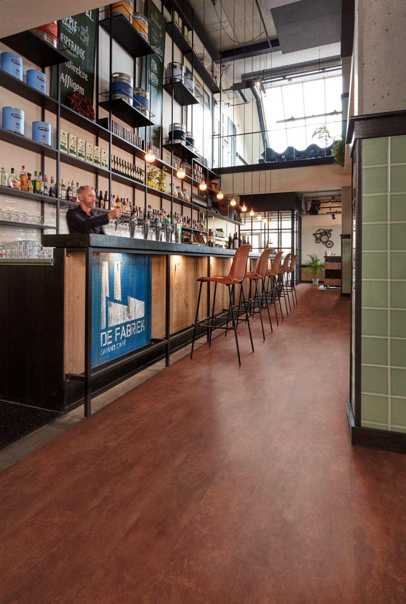 P370 dryback dark orange