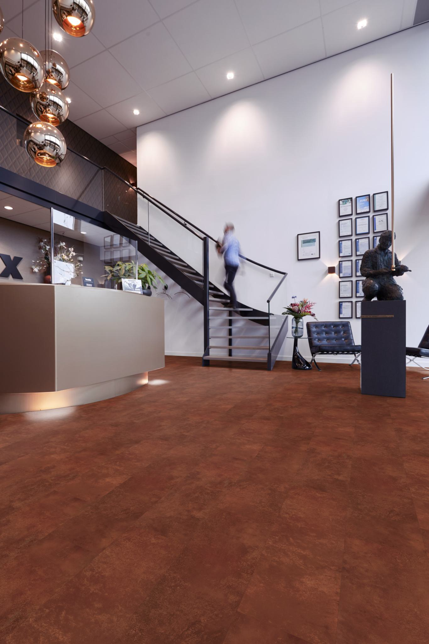 P370 dryback dark orange