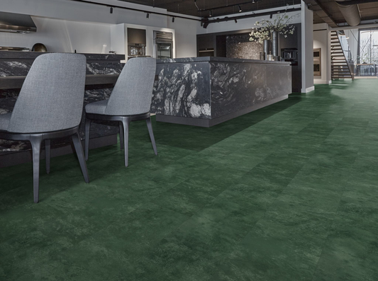 P370 dryback dark green