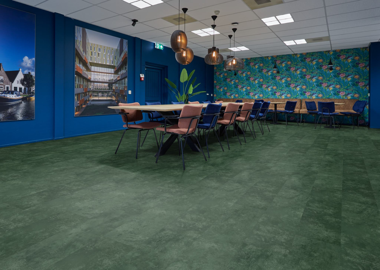 P370 dryback dark green