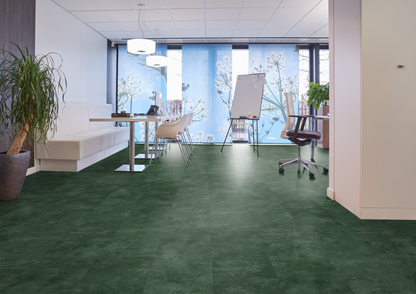 P370 dryback dark green