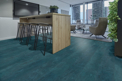 P370 dryback dark blue