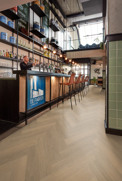 P595 visgraat click SRC warm natural