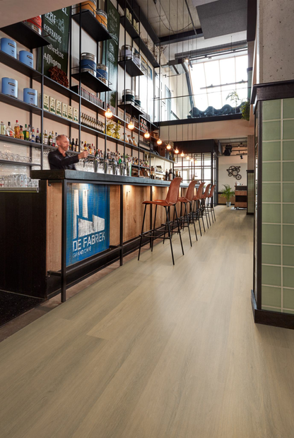 P495 click SRC warm natural