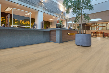 P495 click SRC warm beige