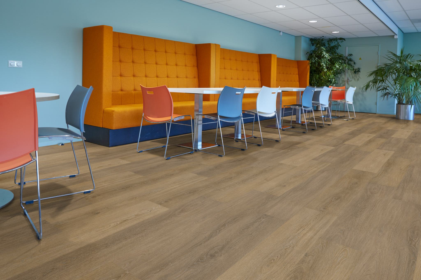 P495 click SRC light brown