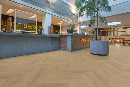 P640 visgraat dryback light oak